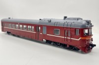 Масштабная модель 1:87 Головной вагон дизель-поезда Д1 724-1 с журналом № (Наши Поезда. Modimio)