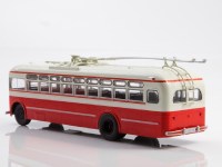 Масштабная модель 1:43 Послевоенный троллейбус МТБ-82Д с журналом №34 (Наши Автобусы. Modimio)