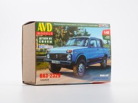 Сборная модель 1:43 Пикап 4х4 "Нива" ВАЗ-2329 (AVD Models, смола)