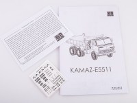 Сборная модель 1:43 Экспериментальный самосвал 6х4 КАМАЗ-Э5510 (AVD Models)