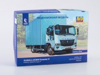 Масштабная модель 1:43 Среднетоннажный фургон КАМАЗ-43089 Компас 9 (AVD Models, смола)