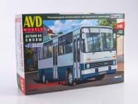 Сборная модель 1:43 Двухдверный автобус Икарус-216, Ikarus-216 с кондиционером (AVD Models, смола)