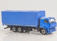 Масштабная модель 1:43 Трехосный бортовой грузовой автомобиль КАМАЗ-65117, ранний, с тентом, синий, Start Scale Models (SSM)