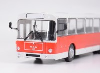 Масштабная модель 1:43 Городской автобус MAN SL200 с журналом №51 (Наши Автобусы. Modimio)