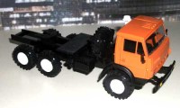 Коллекционная масштабная модель 1:43 КамАЗ-4410 оранжевый (конверсия)