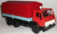 Коллекционная масштабная модель 1:43 КамАЗ-5320 с тентом, красная кабина (Элекон)