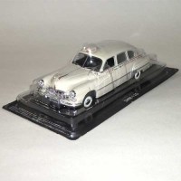 Коллекционная масштабная модель 1:43 Санитарный автомобиль ГАЗ-12Б с журналом (De Agostini)