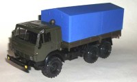 Коллекционная масштабная модель 1:43 КамАЗ-43105 со спальником, с тентом, хаки (Элекон)