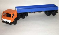 Коллекционная масштабная модель 1:43 КамАЗ-5410 оранж с полуприцепом ОдАЗ-9370 синий (Элекон)