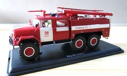 Коллекционная масштабная модель 1:43 Пожарный автомобиль АЦ-40 (131)-137 Казань (SSM)