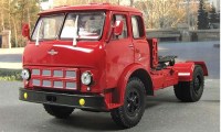 Коллекционная масштабная модель 1:43 Седельный тягач МАЗ-504А красный (Наш Автопром)