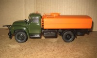 Коллекционная масштабная модель 1:43 КО-003 (ЗИЛ-431410) поливомоечный с журналом (De Agostini)