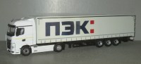 Масштабная модель 1:43 Седельный тягач 4х2 КамАЗ-54901 со шторным полуприцепом НефАЗ-93341 белый, ПЭК, Автоистория (АИСТ) для ПАО КАМАЗ)