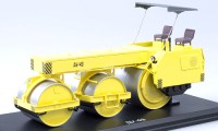 Коллекционная масштабная модель 1:43 Каток дорожный ДУ-49, жёлтый (SSM)