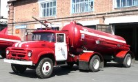 Коллекционная масштабная модель 1:43 ЗиЛ-130В1, пожарный  с полуприцепом-автоцистерной (SSM)