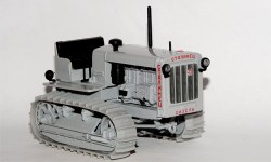 Коллекционная масштабная модель 1:43 Трактор Сталинец С-65, с журналом