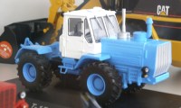 Коллекционная масштабная модель 1:43 Трактор Т-150К с журналом