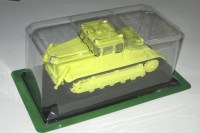 Коллекционная масштабная модель 1:43 Трактор ДЭТ-250, с журналом