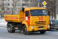 Коллекционная масштабная модель 1:43 Грузовой автомобиль КамАЗ-43255 Аварийный (SSM)