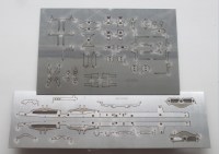 Сборная модель 1:43 Рама опытного четырехосного бортового автомобиля 8х8 из Челнов -6310, -6320, база 1940+3340 мм, задний свес 855 мм (Клен)
