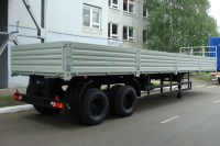 Сборная модель 1:43 Двухосный бортовой полуприцеп из Нефтекамска -9334-20-01 длиной 12 м, для дорожных тягачей с седлом 1300 мм (Клен)