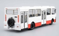Масштабная модель 1:43 Отечественный автобус Альтерна-4216 с журналом №74 (Наши Автобусы. Modimio)
