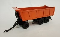 Сборная модель 1:43 Трехосный самосвальный прицеп с поворотной тележкой МАЗ-856102-020 (Клен)