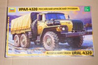 Сборная масштабная модель 1:35 Полноприводный бортовой грузовик 6х6 Урал-4320 (Звезда)