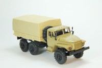 Коллекционная масштабная модель 1:43 Миасский грузовик -4320 с тентом , ранний, песочный (Элекон)