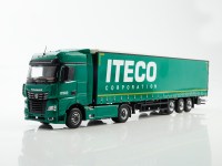 Масштабная модель 1:43 Седельный тягач 4х2 КамАЗ-54901 со шторным полуприцепом НефАЗ-93341 ITECO, Автоистория (АИСТ) для ПАО КАМАЗ