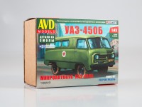 Сборная модель 1:43 Опытный микроавтобус УАЗ-450Б "Сорока" (AVD Models, смола)