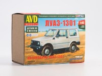 Сборная модель 1:43 Опытный внедорожник ЛуАЗ-1301 (AVD Models, смола)