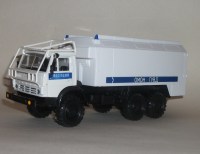 Коллекционная масштабная модель 1:43 Грузовик 6х6 Камский-4310 фургон "Полиция" (Элекон)