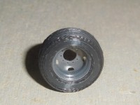 Колесо запасное 1:43 диск R17,5 без ступицы и покрышка 235\75 для низкорамных прицепов, полуприцепов ТОНАР, НефАЗ, ЧМЗАП, МАЗ, и других (Ikar Models)