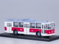 Коллекционная масштабная модель 1:43 Троллейбус ЗиУ-682В бело-красный (SSM)