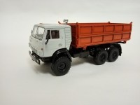 Сборная модель 1:43 Кузов сельскохозяйственного самосвала -55102, -55105, -4510, -45143 с надставными бортами для шасси -5320, -4310 из Челнов (Клен)