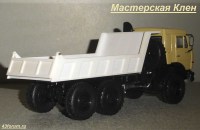 Комплект для сборки: пластиковый кузов с надрамником 1:43 для самосвала из Челнов -45141 (Клен)