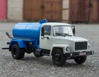 Коллекционная масштабная модель 1:43 КО-503В (3307) на шасси Горький-3307 с журналом №21 (Легендарные грузовики СССР)