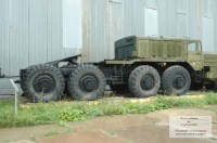 Металлический комплект для сборки: седло 1:43 для седельных тягачей МАЗ-537, -7410 в масштабе (Клен)