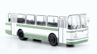 Масштабная модель 1:43 Городской двухдверный автобус ЛАЗ-695Н, ранних лет выпуска с журналом №60 (Наши Автобусы. Modimio)