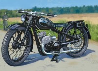Масштабная модель 1:24 Советский мотоцикл Л-300 с журналом №20 "Наши Мотоциклы" (MODIMIO Collections)