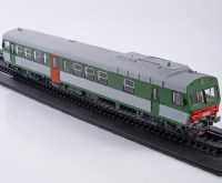 Масштабная модель 1:87 Чехословацкая автомотриса АЧ2 с журналом №10 (Наши Поезда. Modimio)