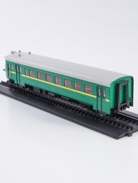 Масштабная модель 1:87 Головной вагон ЭР2 с журналом №14 (Наши Поезда. Modimio)