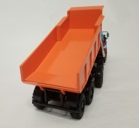 Сборная модель 1:43 Двухосный самосвальный полуприцеп модели -9516 завода "Ремдорстроймаш" для тягачей -44202, -44223 из Миасса (Клен)