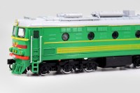 Масштабная модель 1:87 Советский тепловоз ТЭП10 "Стрела" с журналом №5 (Наши Поезда. Modimio)