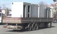 Перевозка сантехкабин