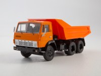 Масштабная модель 1:43 Советский самосвал 6х4 КамАЗ-5511, поздний, Start Scale Models (SSM)