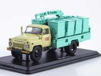 Масштабная модель 1:43 Контейнерный мусоровоз М30 (53) из фильма "Золотая мина" на шасси автомобиля 4х2 Горький-53, Start Scale Models (SSM)