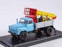 Масштабная модель 1:43 Телескопическая вышка ТВГ-15, на шасси автомобиля 4х2 Горький-52, голубой, серый, красный, Start Scale Models (SSM)