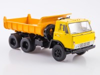 Масштабная модель 1:43 Экспериментальный самосвал 6х4 КАМАЗ-Э5510, Start Scale Models (SSM)
